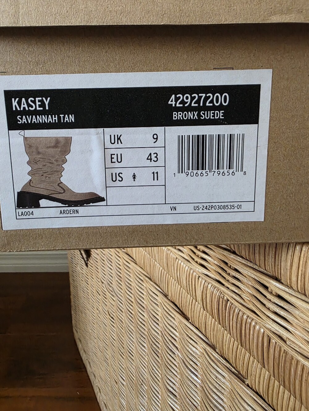 Dr. Martens Kasey Suede Boots - Picture 4 of 6